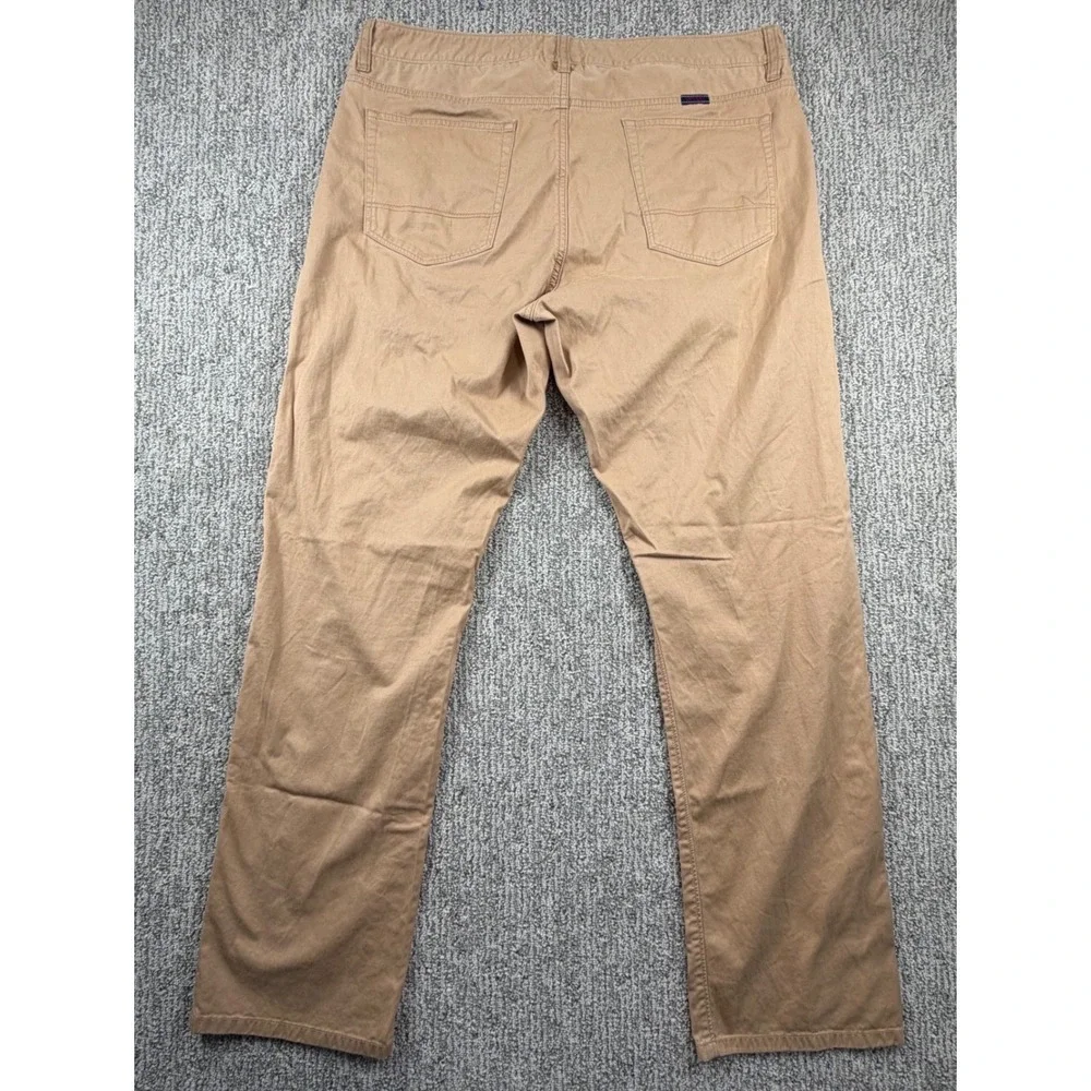 UNTUCKit 5 Pocket Pant Men 35x32 Tan Relaxed Fit Pima Cotton Stretch 40067